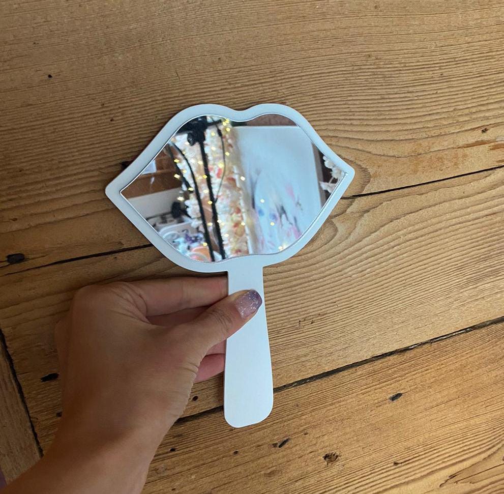 Custom Handheld Mirror: Lash Technician Social Media Prop